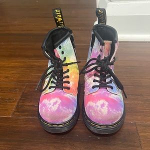 Tye Dye Dr. Martens in EUC